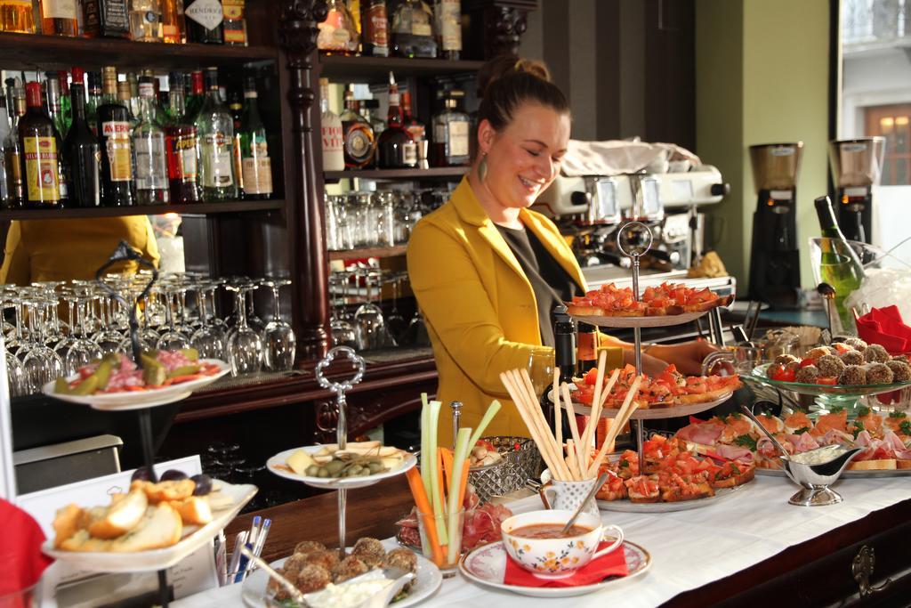B&B Caffetino-Vino Richterswil エクステリア 写真